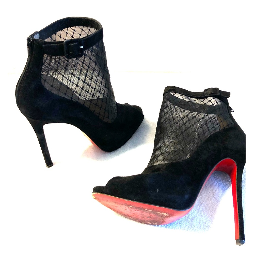 Barely worn authentic Christian Louboutin booties
